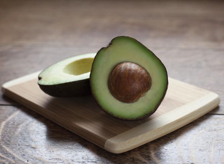aguacate cortado