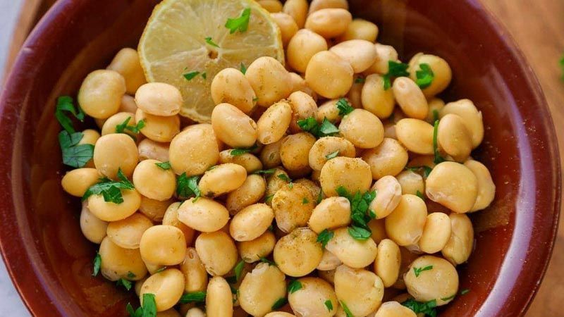 altramuces condimentados para consumo